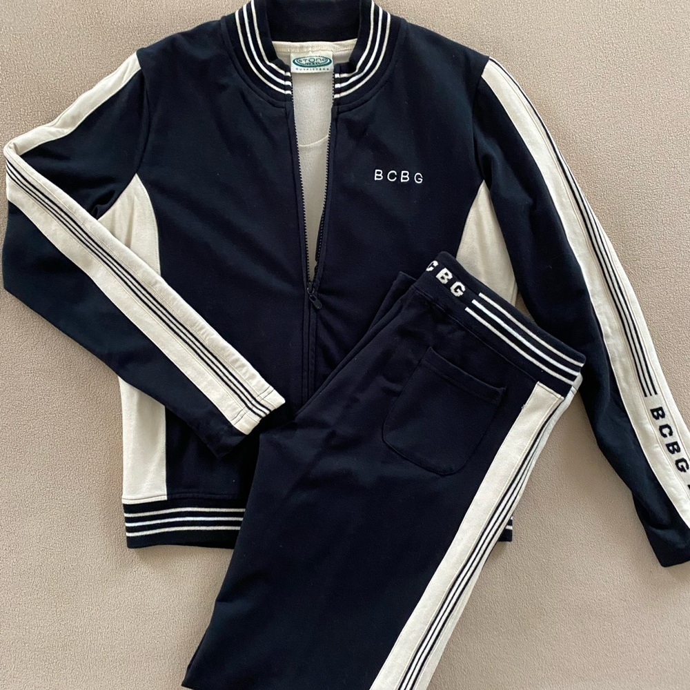 BCBG. CLASSY SPORTY JUMPSUIT